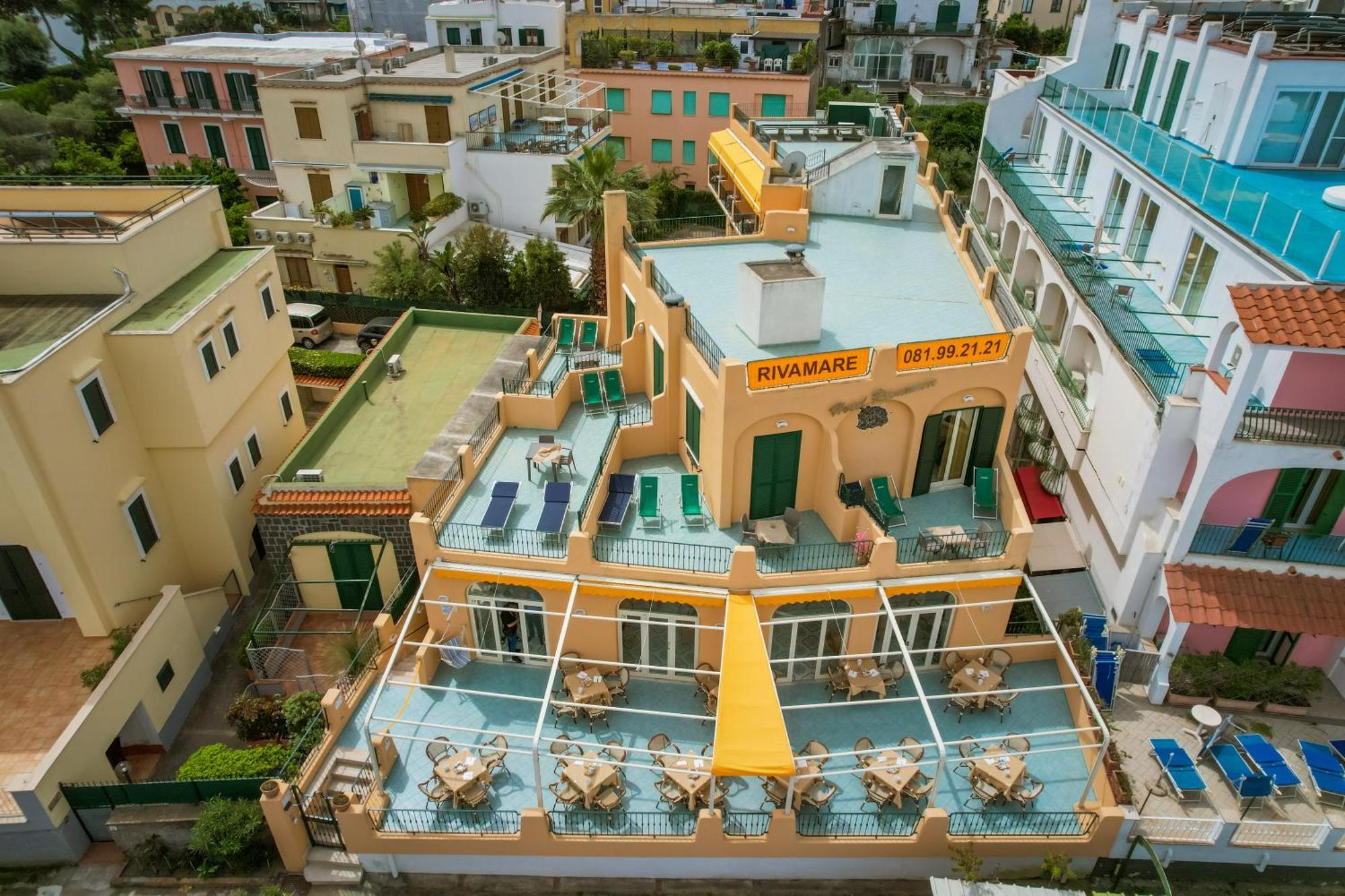איסקיה Hotel Rivamare מראה חיצוני תמונה